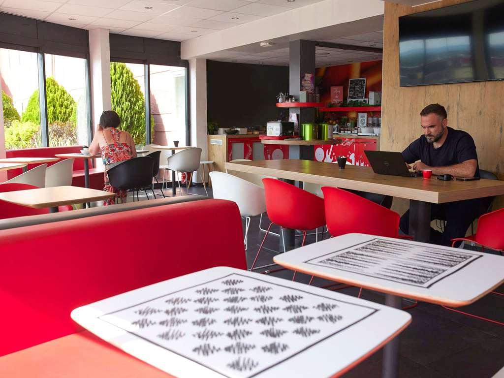 Ibis Chalon Sur Saone Nord Hotell Restaurant bilde