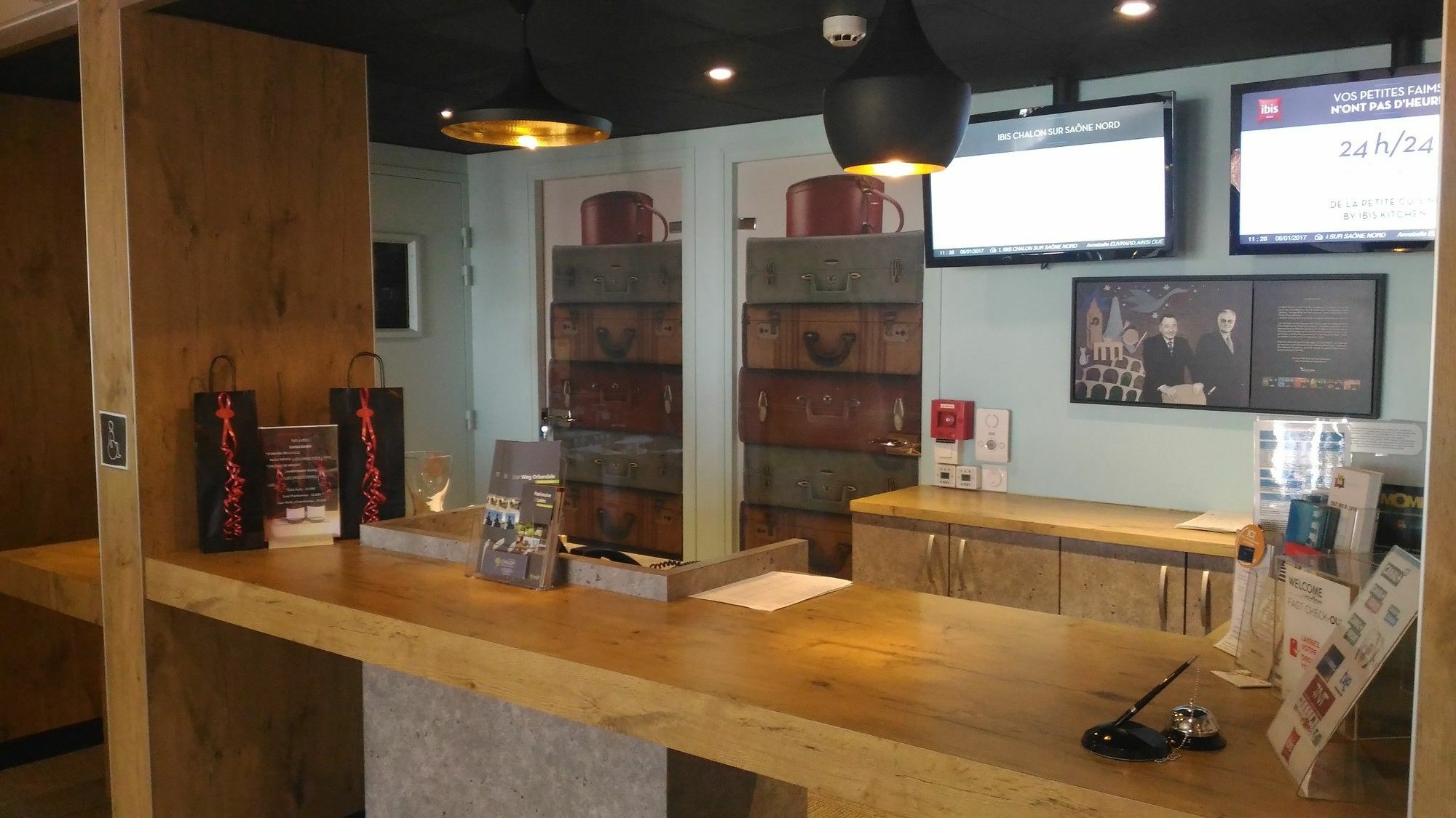 Ibis Chalon Sur Saone Nord Hotell Eksteriør bilde