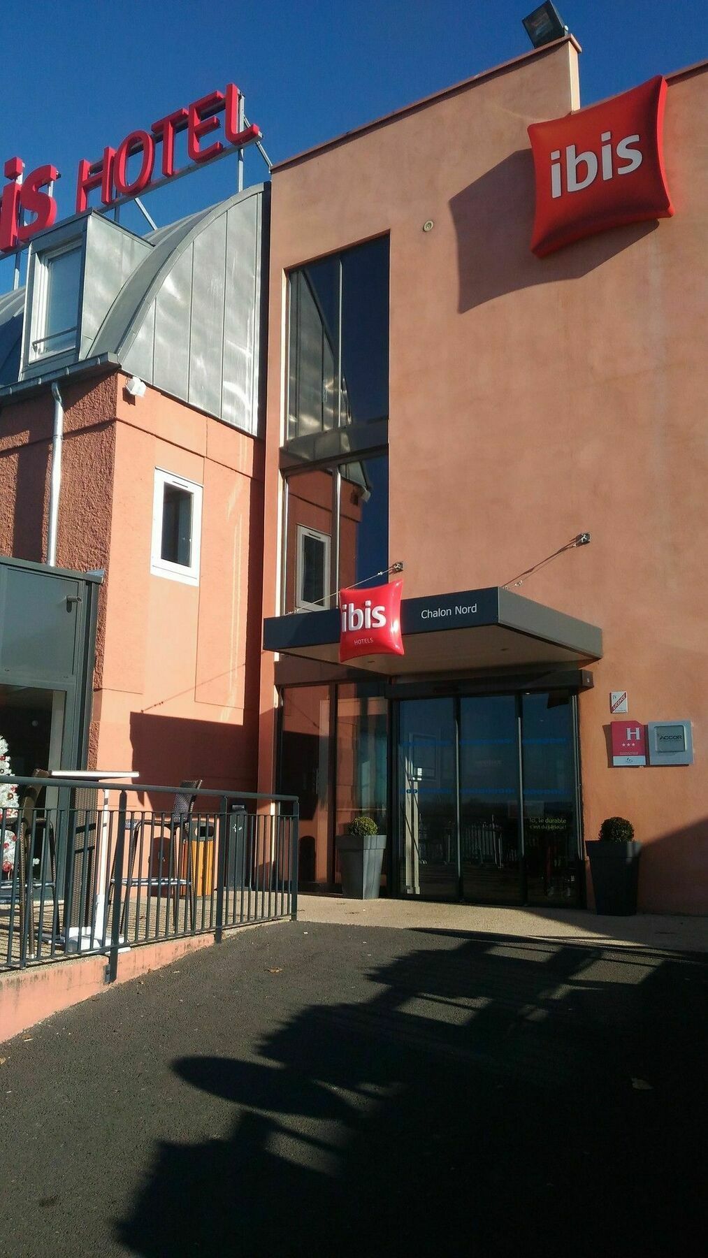 Ibis Chalon Sur Saone Nord Hotell Eksteriør bilde