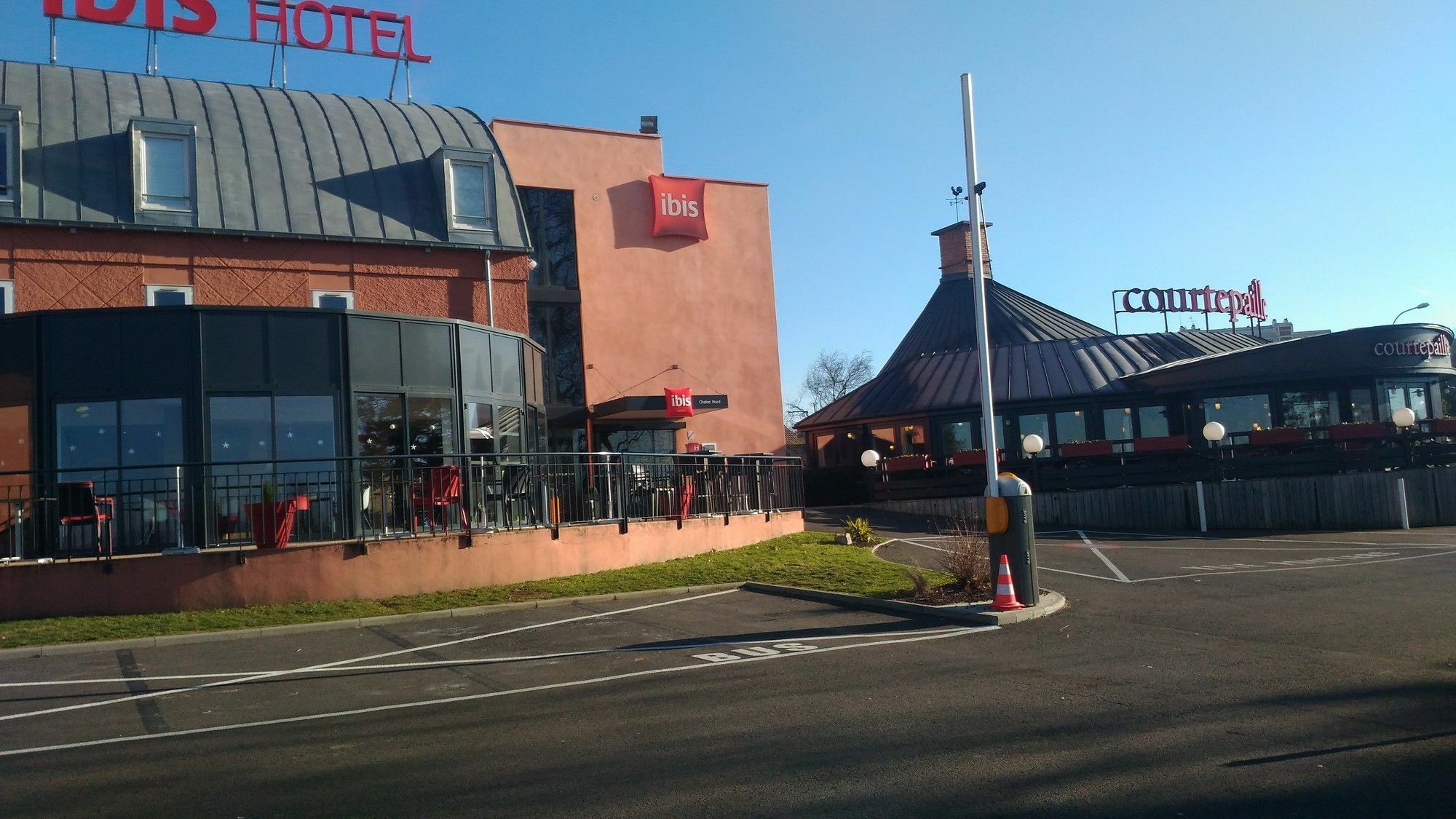Ibis Chalon Sur Saone Nord Hotell Eksteriør bilde